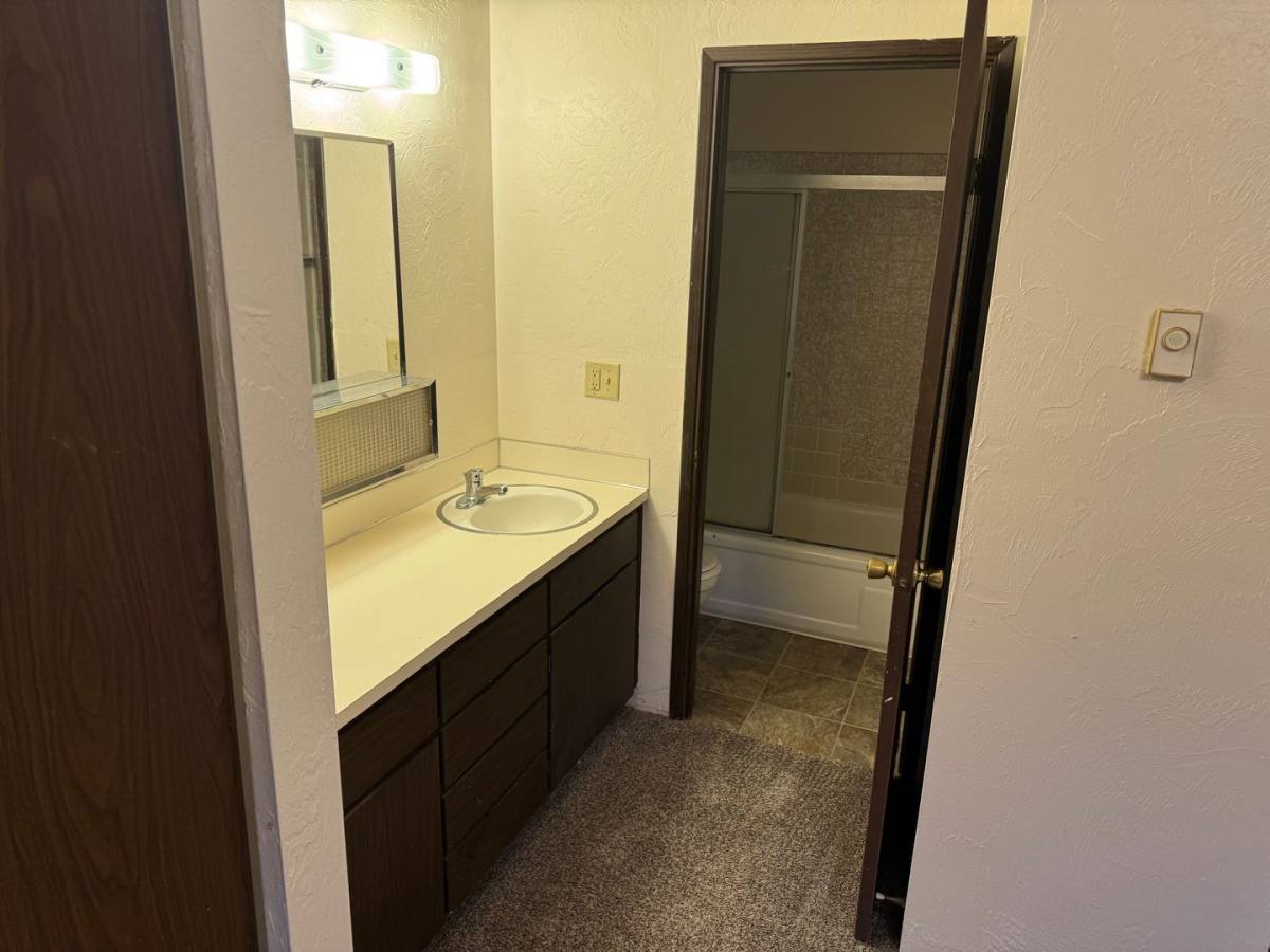 Apartment for rent at 711 733 Mill St, Springfield, OR 97477