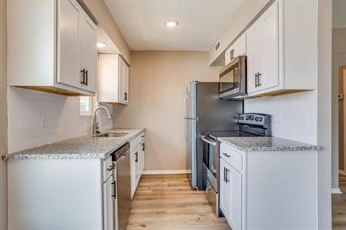Apartment for rent at 1521 E El Monte St, Wichita, KS 67216