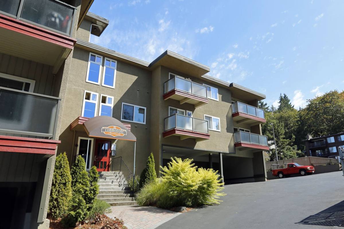 Apartment for rent at 537 Y SE, Bellevue, WA 98004