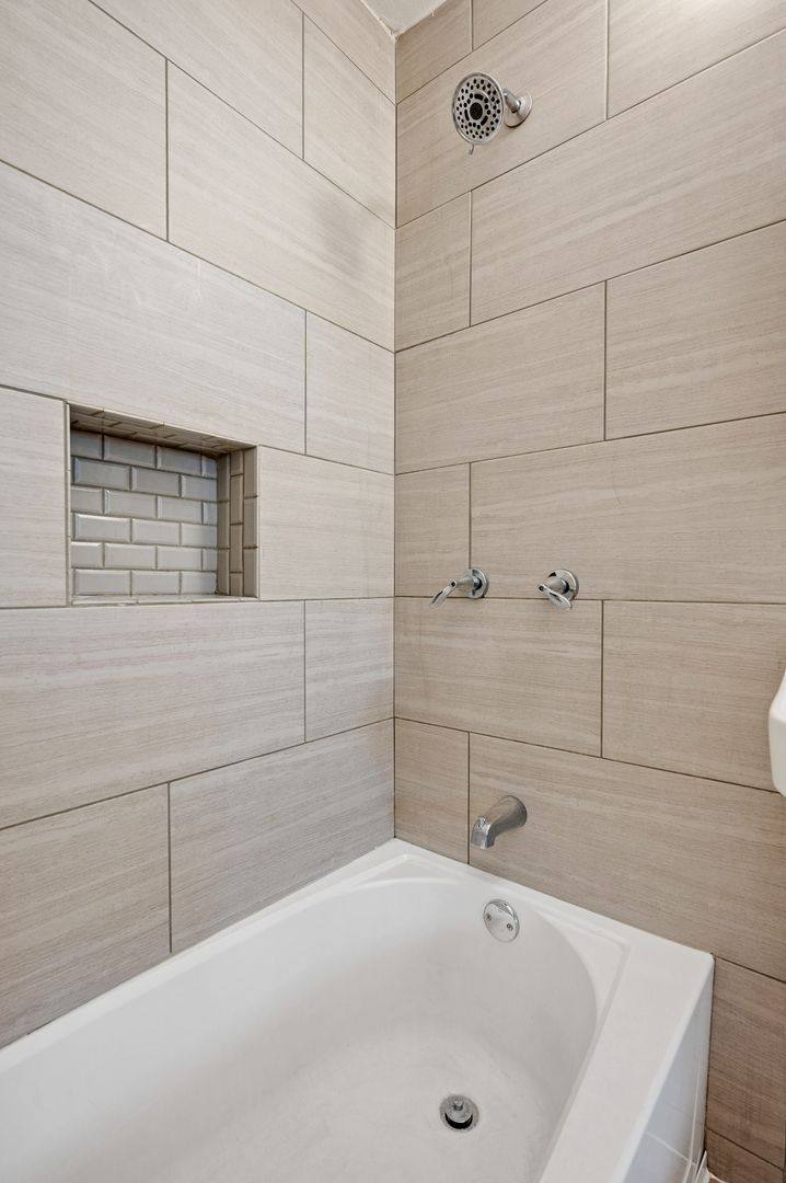 Apartment for rent at 3019-3025 NE 143rd St, Seattle, WA 98125