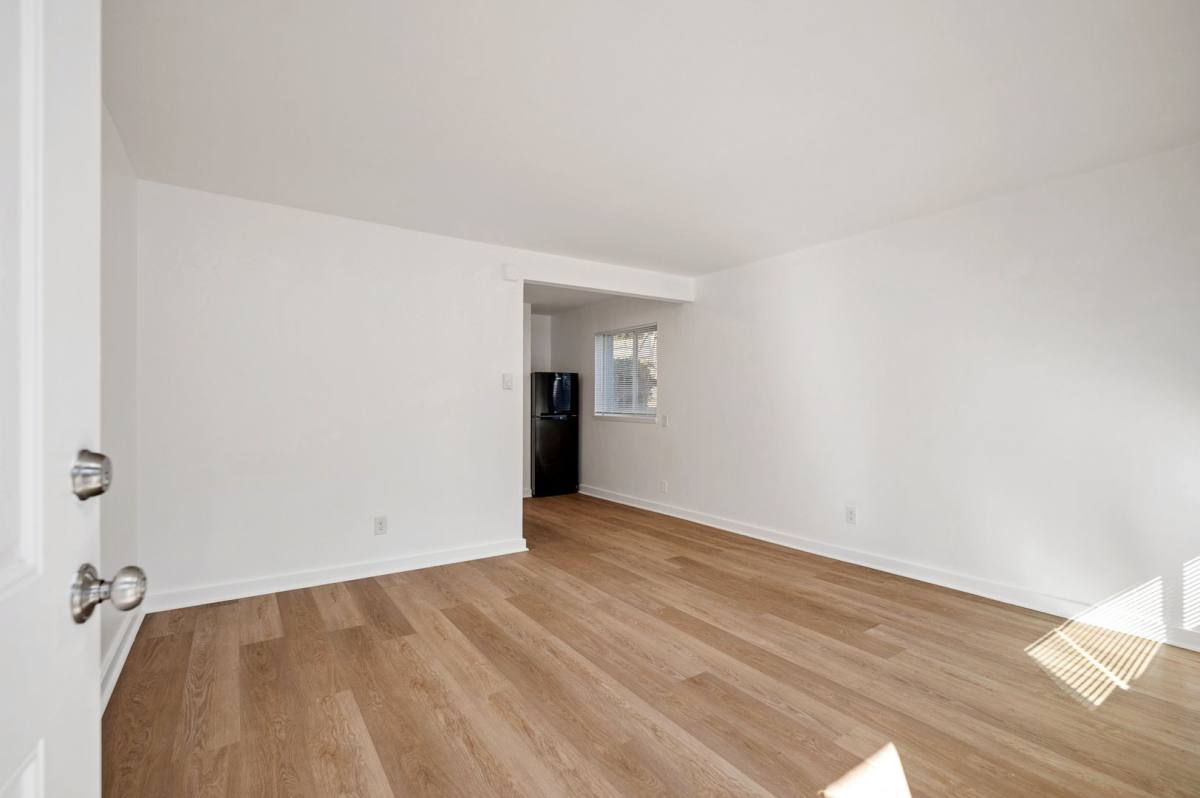 Apartment for rent at 3019-3025 NE 143rd St, Seattle, WA 98125
