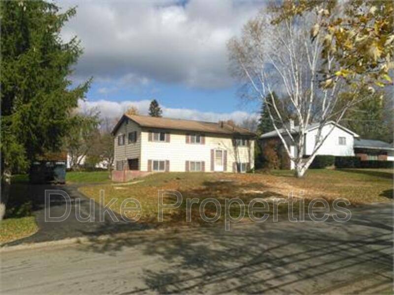 House for rent at 142 Prentiss Way #1, Henrietta, NY 14467