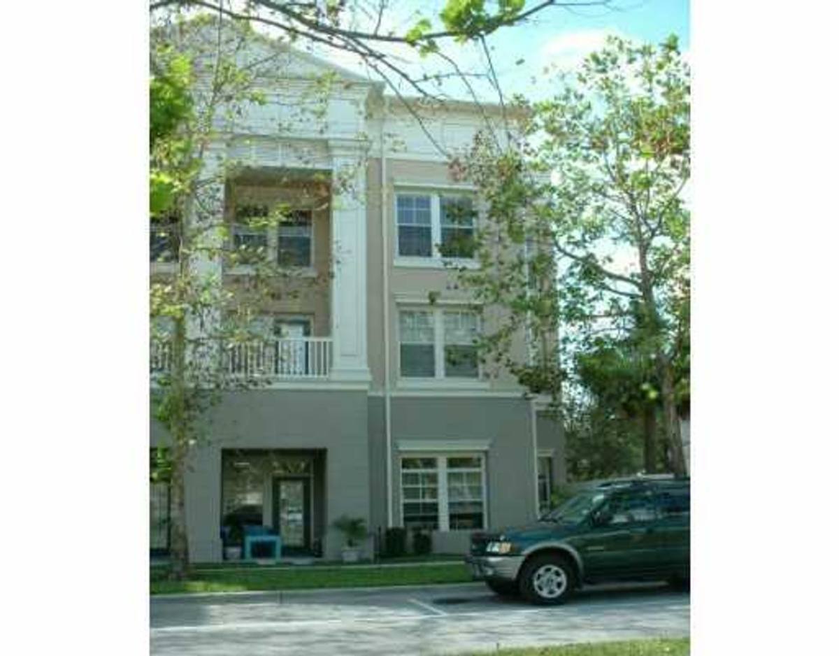 House for rent at 571 Water St, Kissimmee, FL 34747