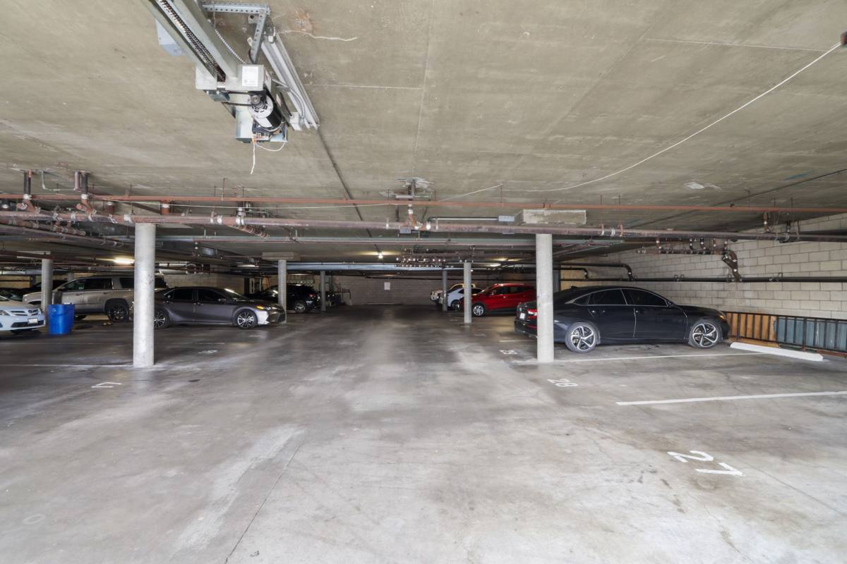 Apartment for rent at 2052 N Bush St, Santa Ana, CA 92706