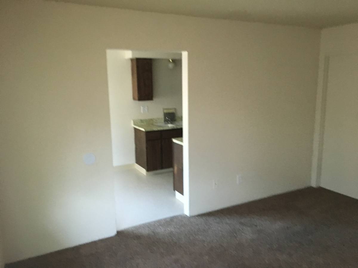 Apartment for rent at 200 Lincoln Ave, Bakersfield, CA 93308