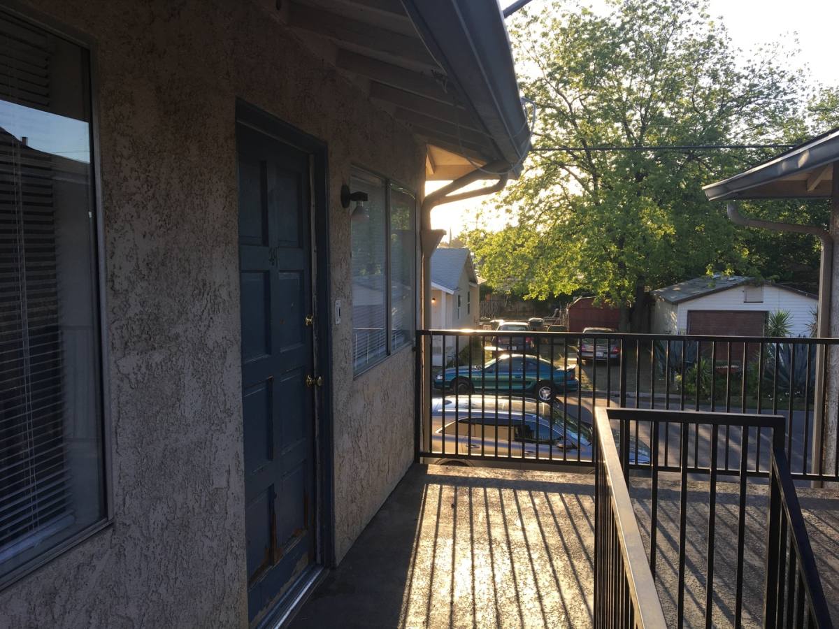 Apartment for rent at 200 Lincoln Ave, Bakersfield, CA 93308