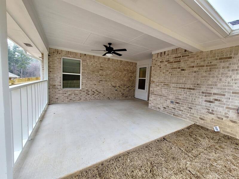 House for rent at 19866 Meadow W Lane, Flint, TX 75762