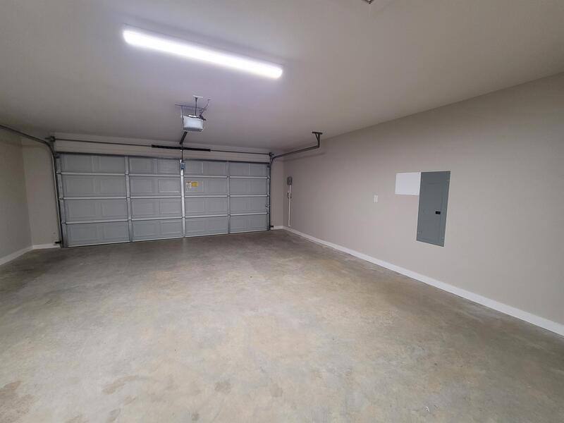 House for rent at 19866 Meadow W Lane, Flint, TX 75762