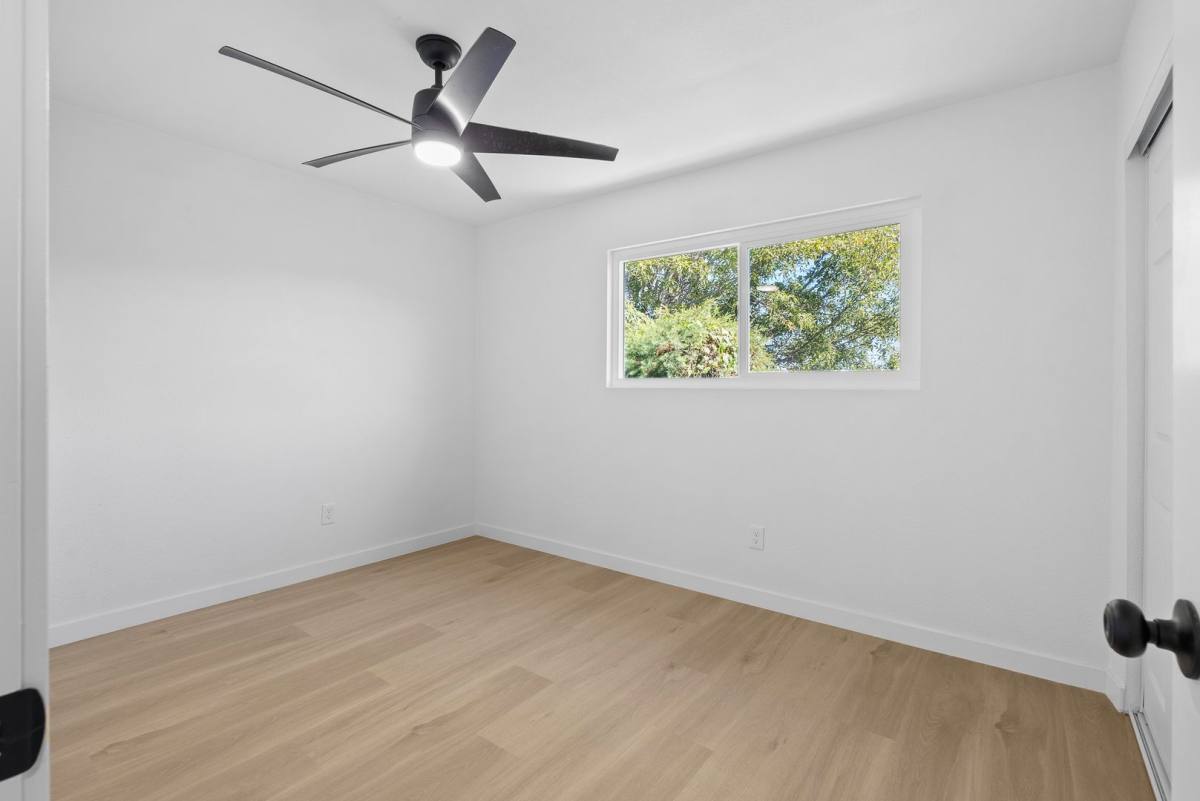 Apartment for rent at 4082-4084 Chamoune, San Diego, CA 92105