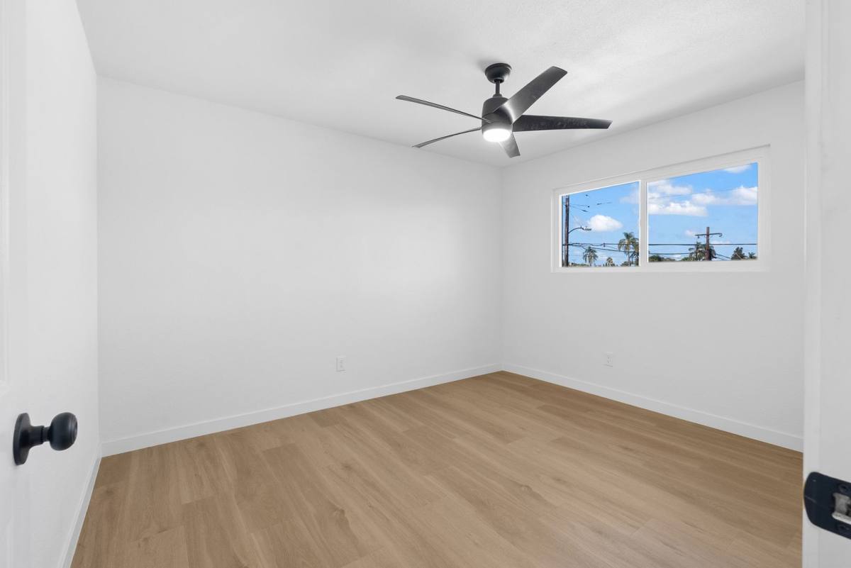 Apartment for rent at 4082-4084 Chamoune, San Diego, CA 92105