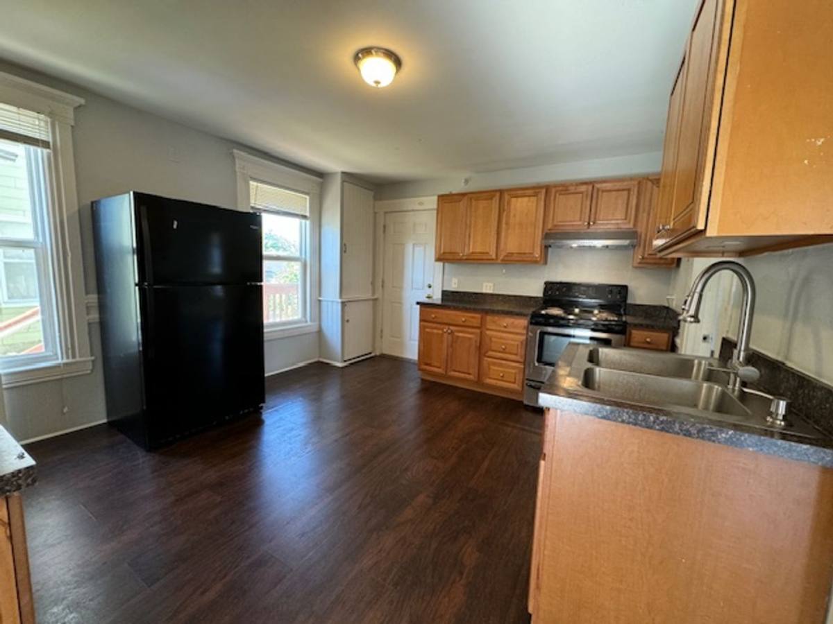 Apartment for rent at 2-4 Gates St, Manchester, NH 03102
