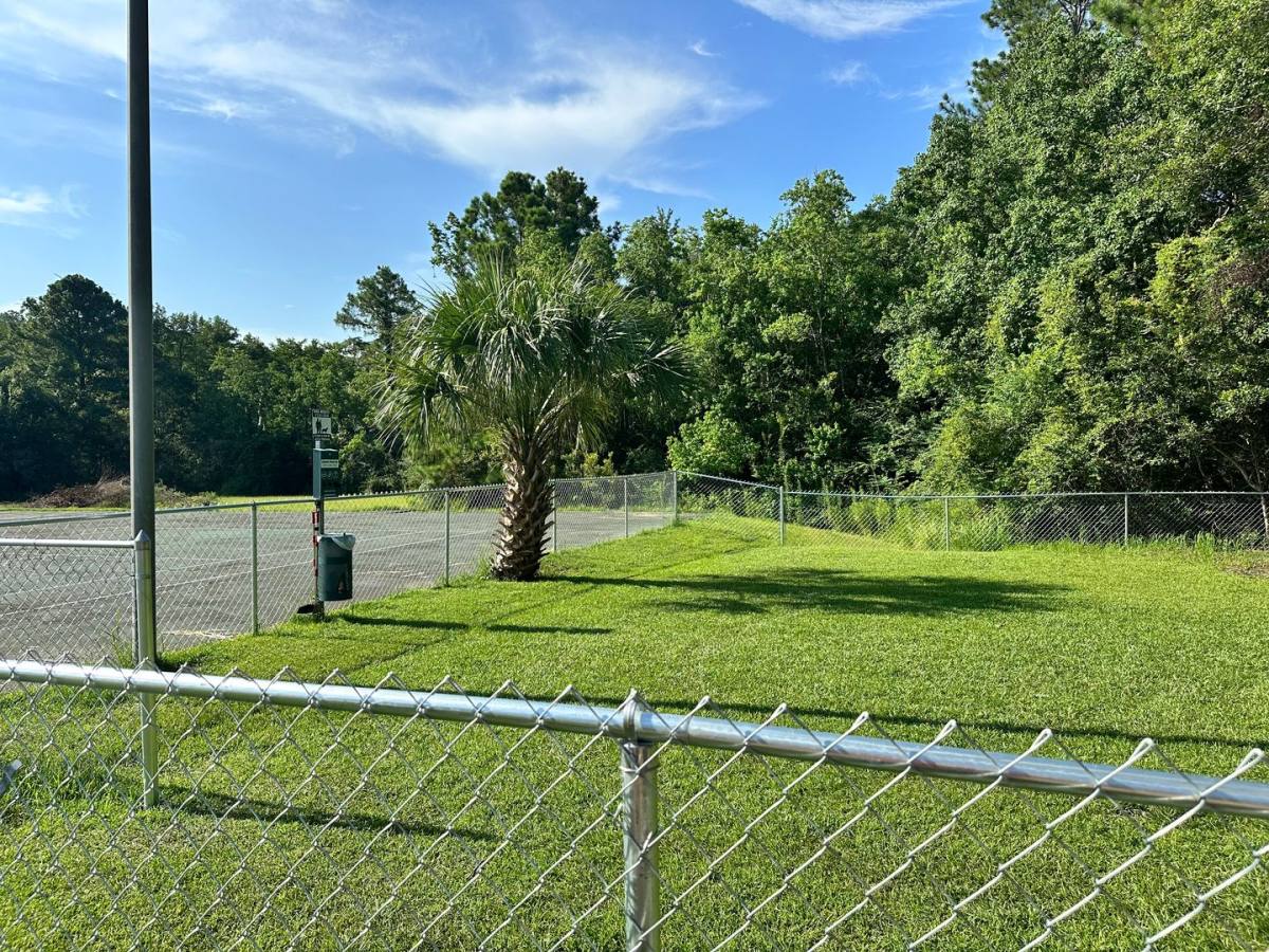Apartment for rent at 1625 Martin Bluff Rd, Gautier, MS 39553