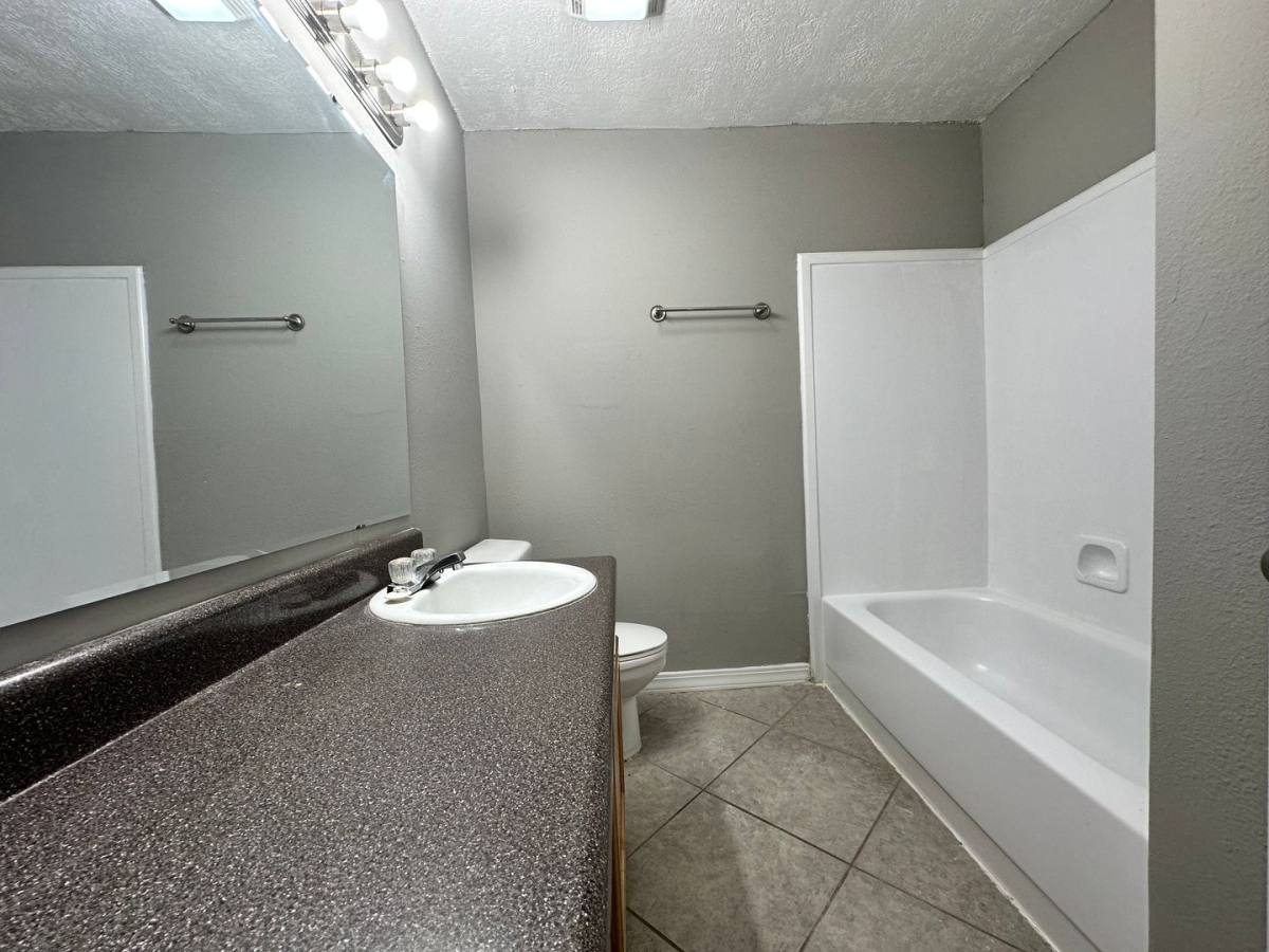Apartment for rent at 1625 Martin Bluff Rd, Gautier, MS 39553