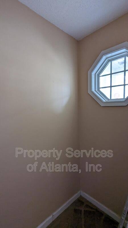 Townhouse for rent at 2207 Miranda Dr, Morrow, GA 30260