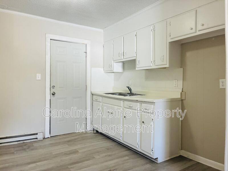 Apartment for rent at 409 Morton St, Thomasville, NC 27360