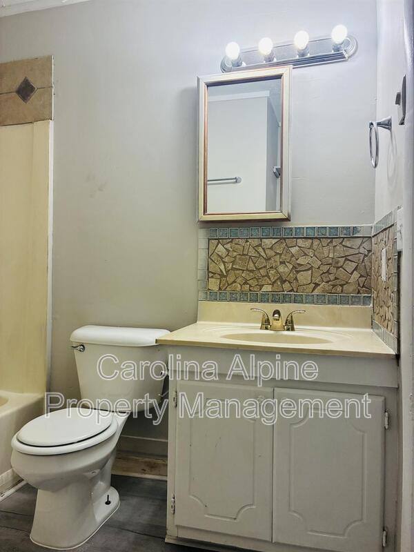 Apartment for rent at 409 Morton St, Thomasville, NC 27360