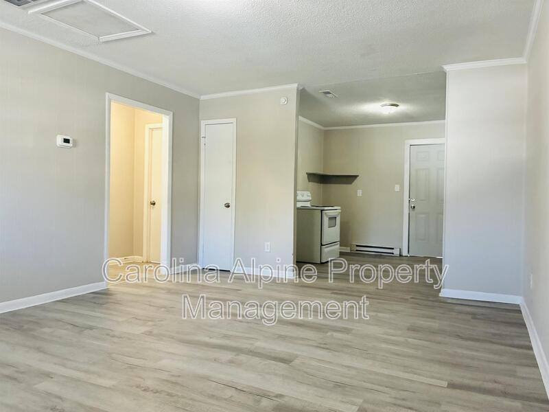 Apartment for rent at 409 Morton St, Thomasville, NC 27360