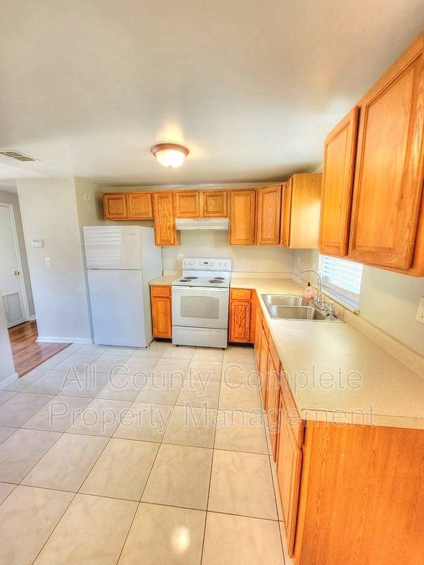 House for rent at 10881 Key Coral Dr, Jacksonville, FL 32218