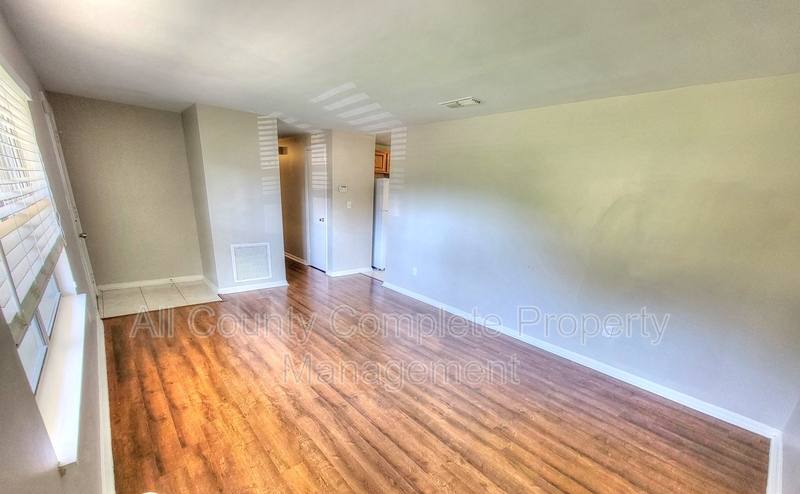 House for rent at 10881 Key Coral Dr, Jacksonville, FL 32218