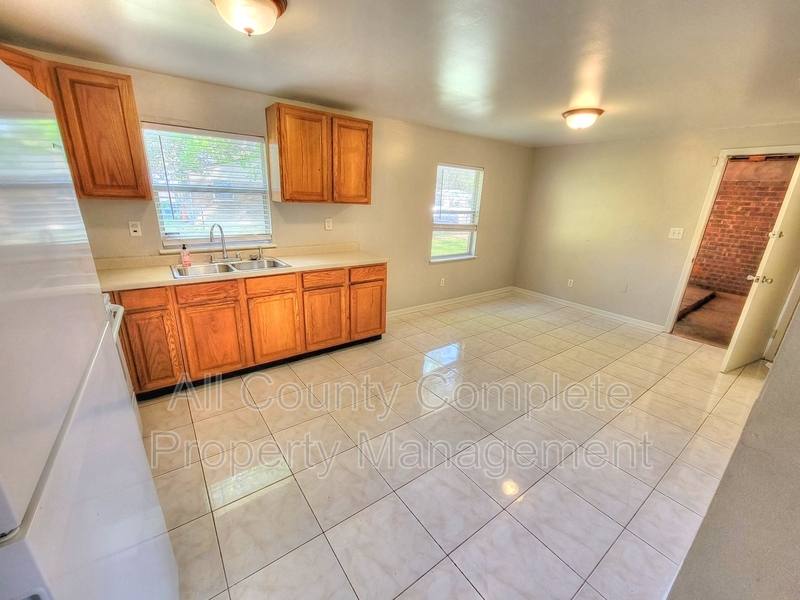 House for rent at 10881 Key Coral Dr, Jacksonville, FL 32218