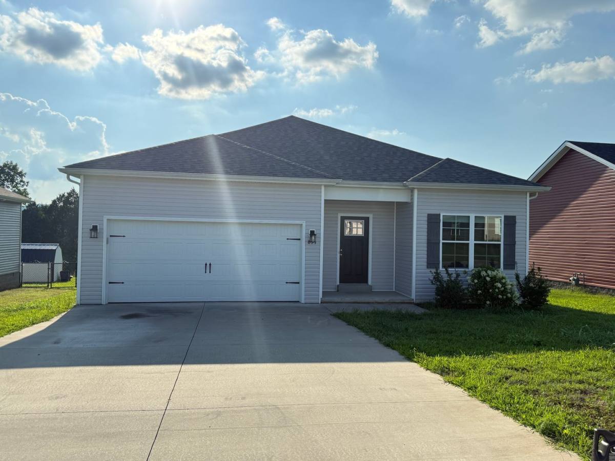 House for rent at 851 Sagittarius Ave, Bowling Green, KY 42101