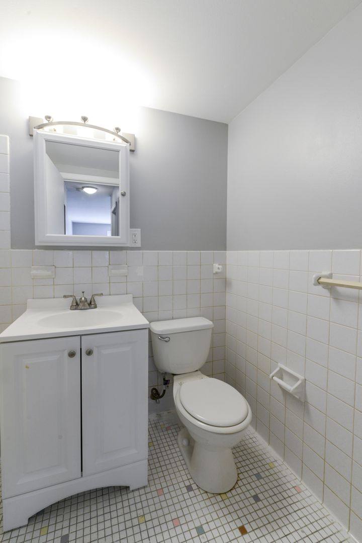 Apartment for rent at 3018 30th Ave S, Minneapolis, MN 55406