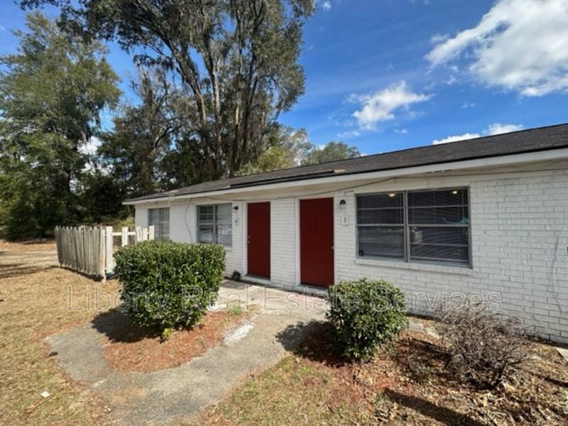 Apartment for rent at 116 Mattie St #3, Hinesville, GA 31313