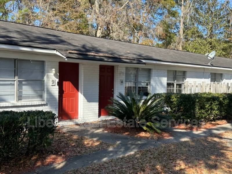 Apartment for rent at 116 Mattie St #3, Hinesville, GA 31313