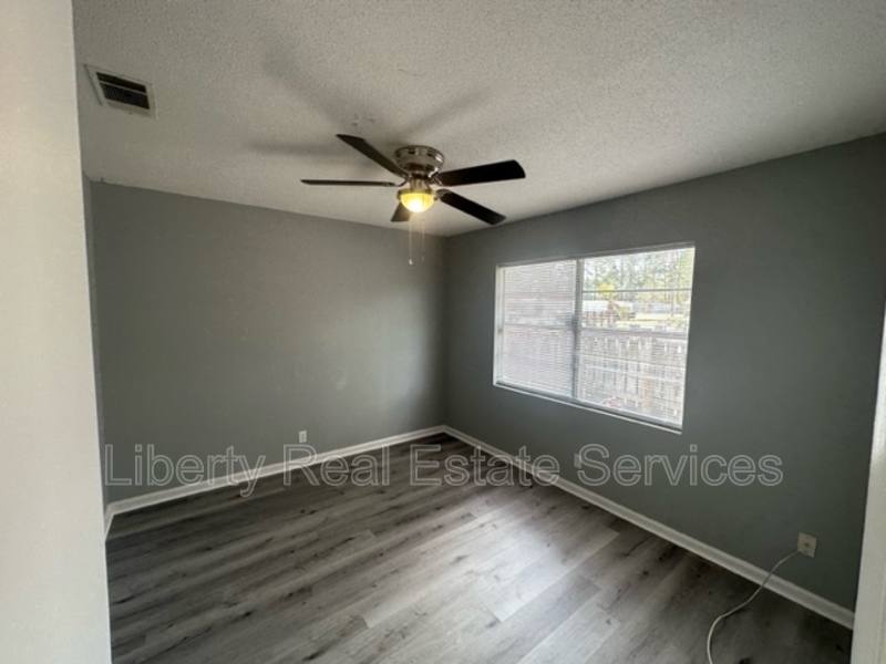 Apartment for rent at 116 Mattie St #3, Hinesville, GA 31313