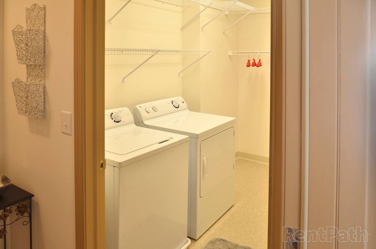 Ivy Ridge, 589 Yale St, Harrisburg, PA 17111 - Apartment for Rent - Image 8
