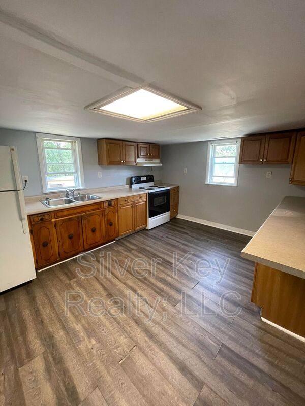 House for rent at 1209 Hilltop Dr NE, Cleveland, TN 37312