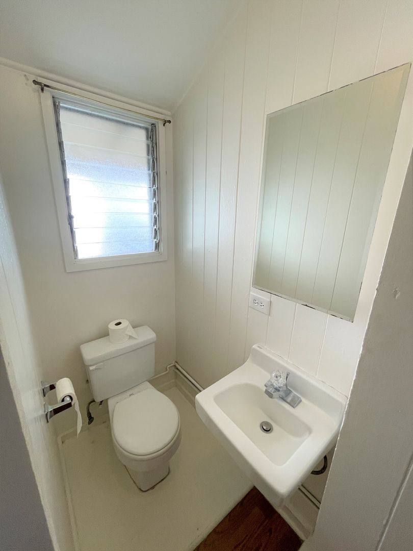 Apartment for rent at 1024 Green St, Honolulu, HI 96822