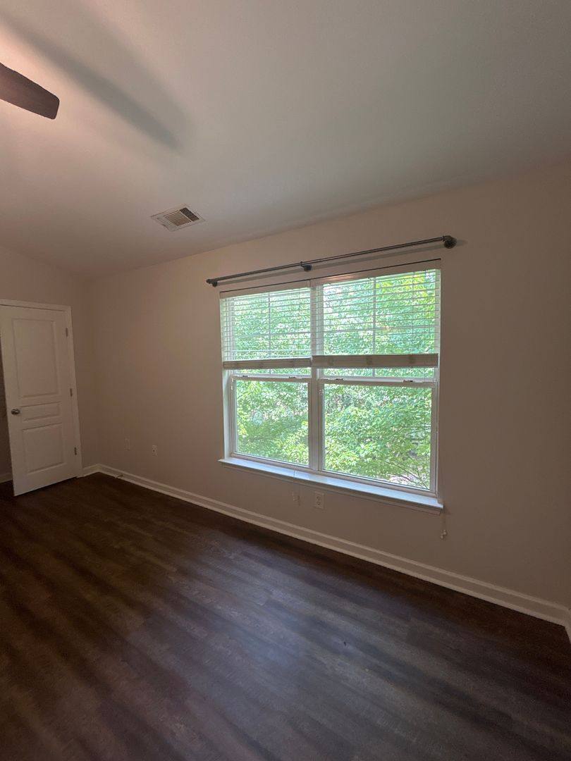 Apartment for rent at 3825 Cherokee Woods Way, Knoxville, TN 37920