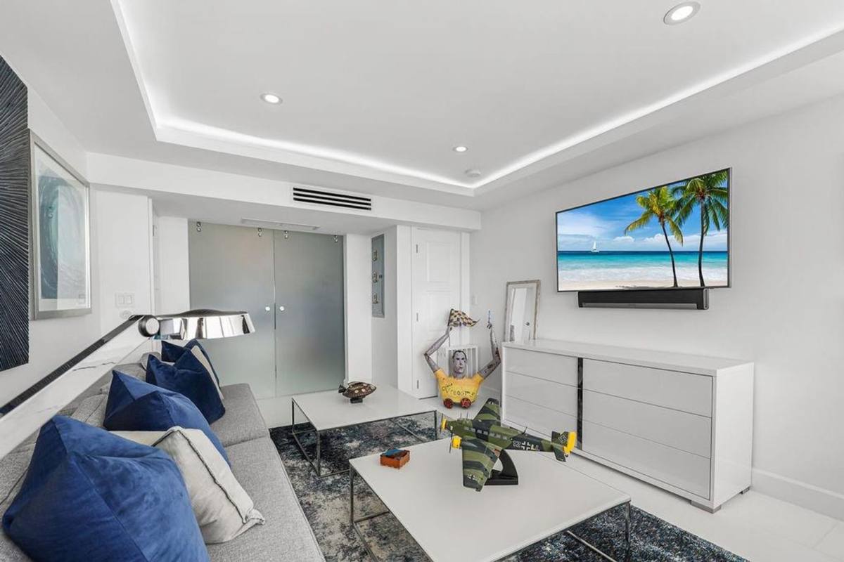Condo for rent at 545 S Fort Lauderdale Beach Blvd, Fort Lauderdale, FL 33316