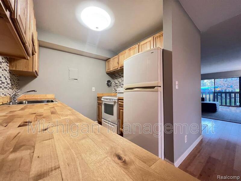 Condo for rent at 2152 Pauline Blvd #207, Ann Arbor, MI 48103