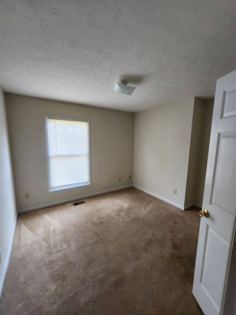 House for rent at 6605 Omni Court, Fayetteville, NC 28314