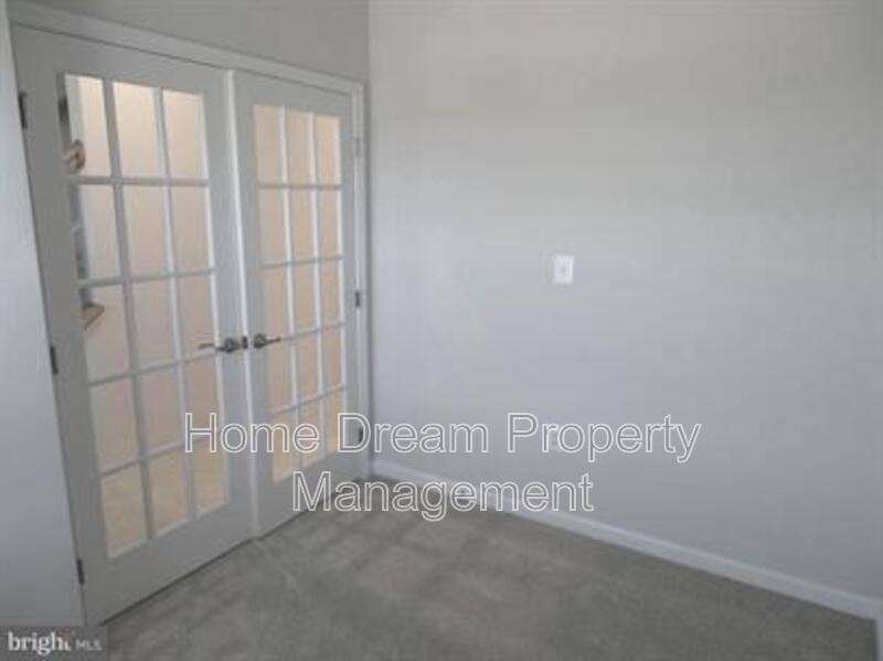 Townhouse for rent at 1016 Trestle Dr, Fredericksburg, VA 22401