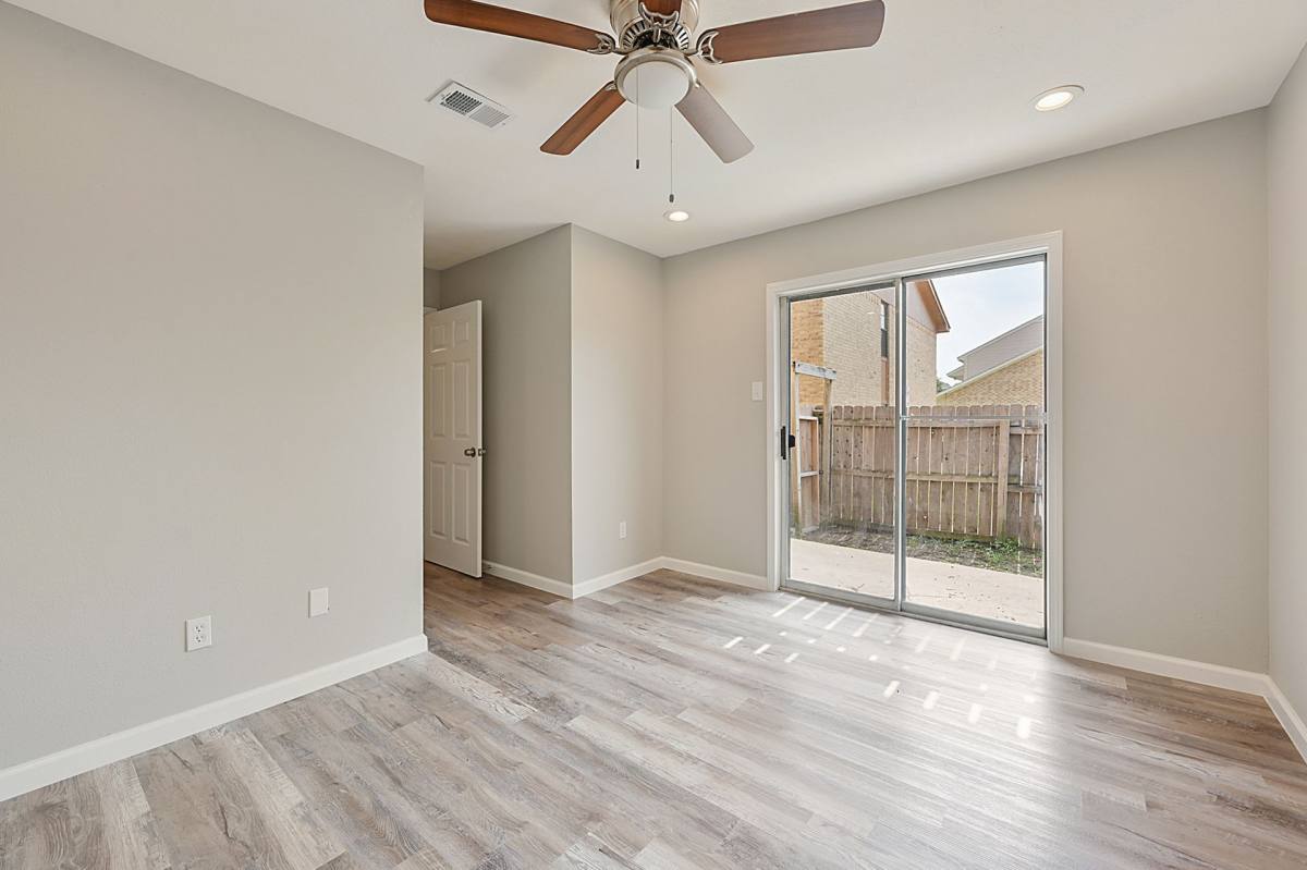 Apartment for rent at 1003 Summer Court Circle, College Station, TX 77840
