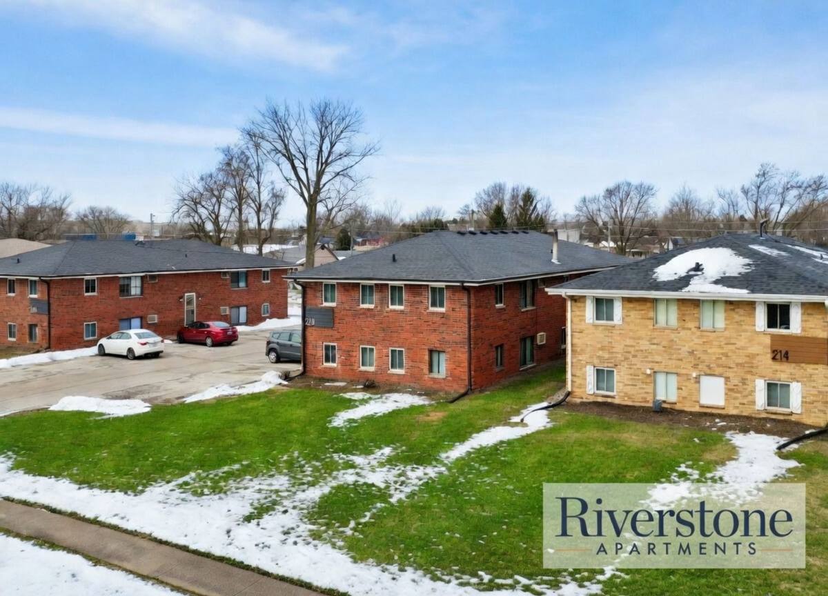 Apartment for rent at 206 NW College Ave, Ankeny, IA 50023