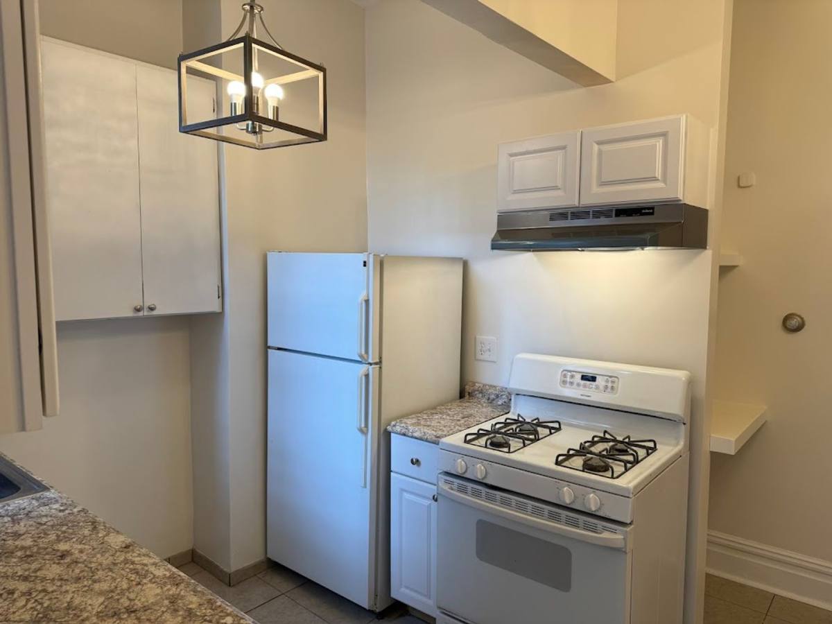 Apartment for rent at 5431 Howe St, Pittsburgh, PA 15232