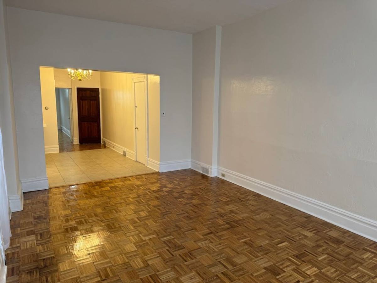 Apartment for rent at 5431 Howe St, Pittsburgh, PA 15232