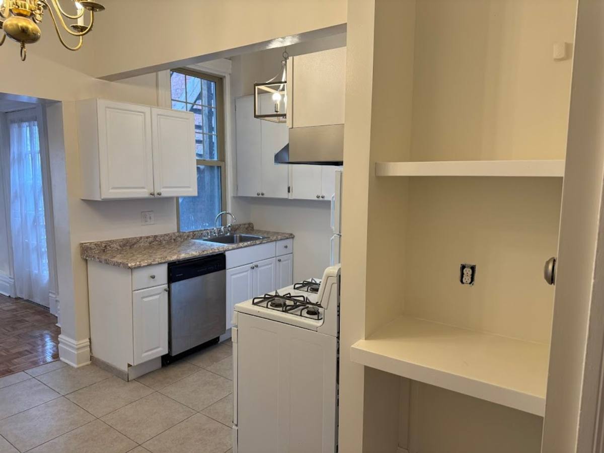 Apartment for rent at 5431 Howe St, Pittsburgh, PA 15232