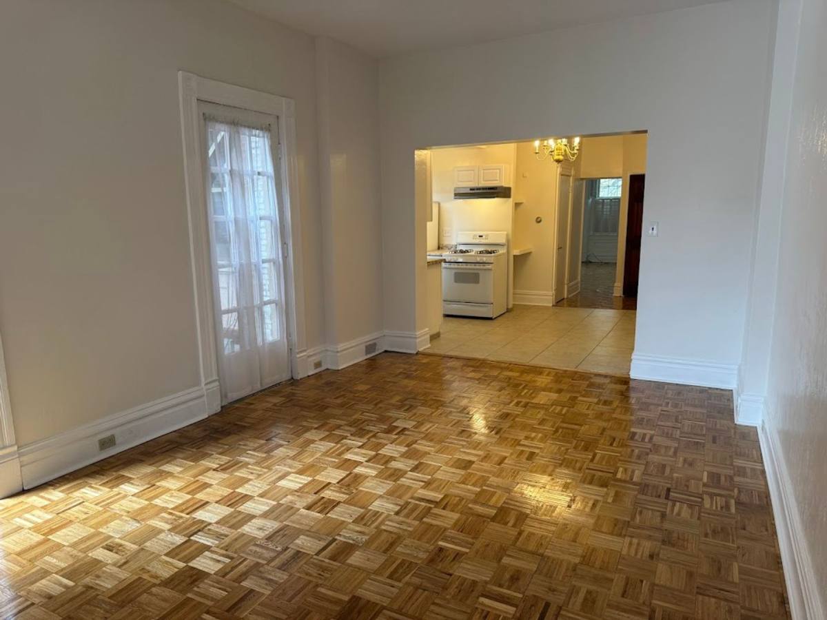 Apartment for rent at 5431 Howe St, Pittsburgh, PA 15232