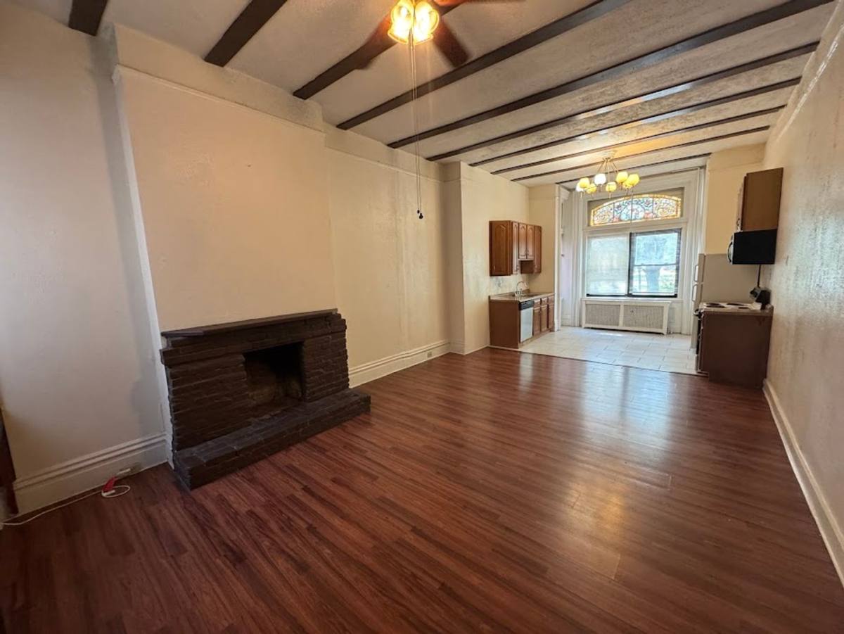 Apartment for rent at 816 Cedar Ave, Pittsburgh, PA 15212