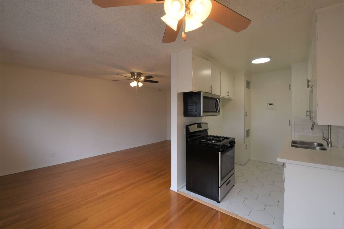 Apartment for rent at 5915 Fair Ave, North Hollywood, CA 91601