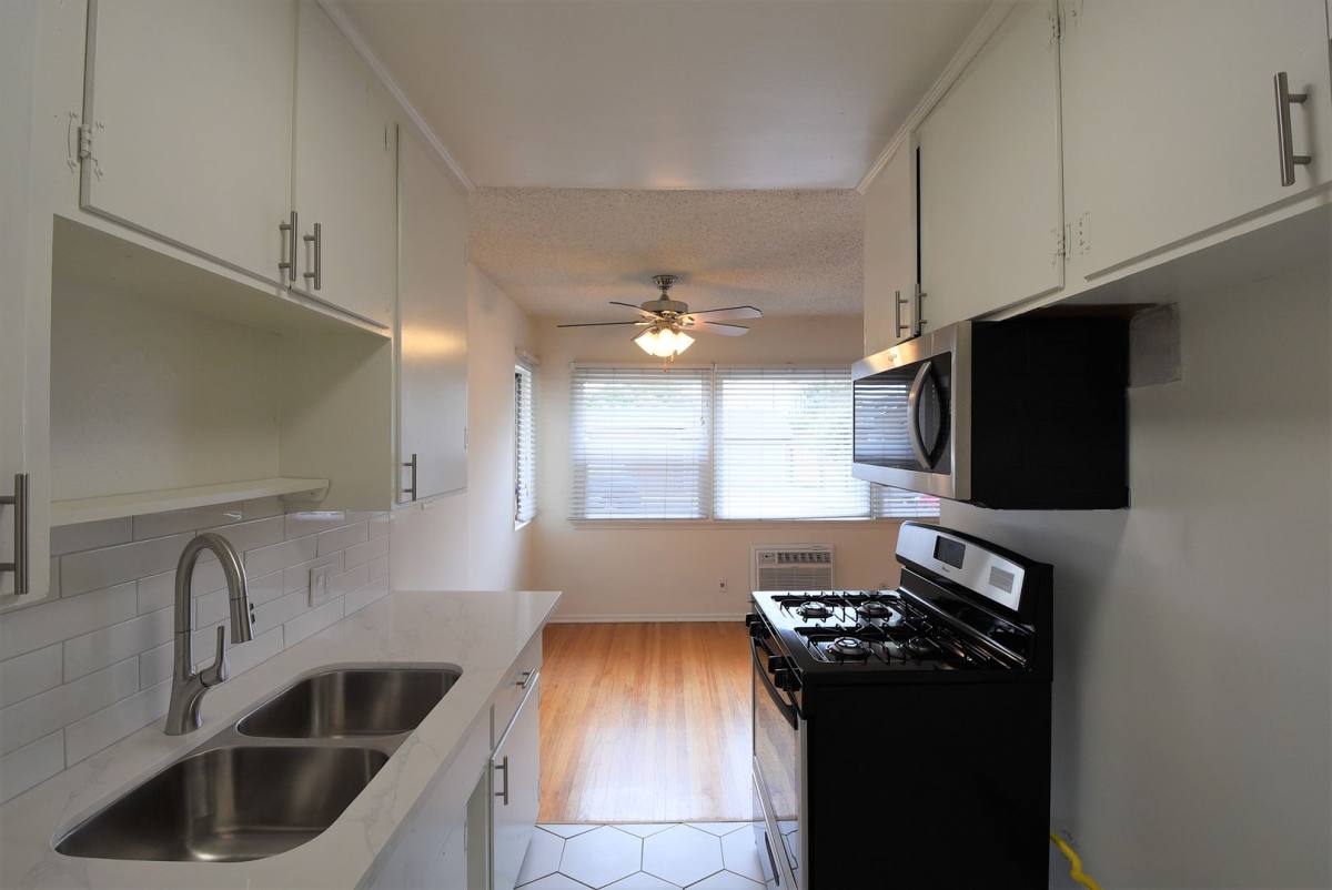 Apartment for rent at 5915 Fair Ave, North Hollywood, CA 91601