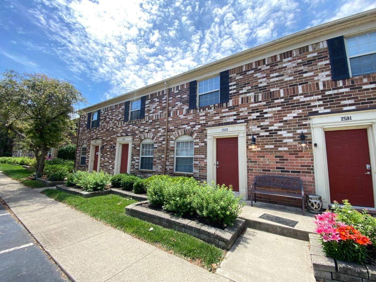 2589 Scioto View Lane, Columbus, OH 43221