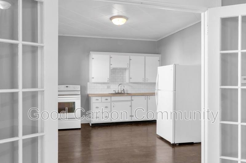 Apartment for rent at 331 Schenck #2, North Tonawanda, NY 14120