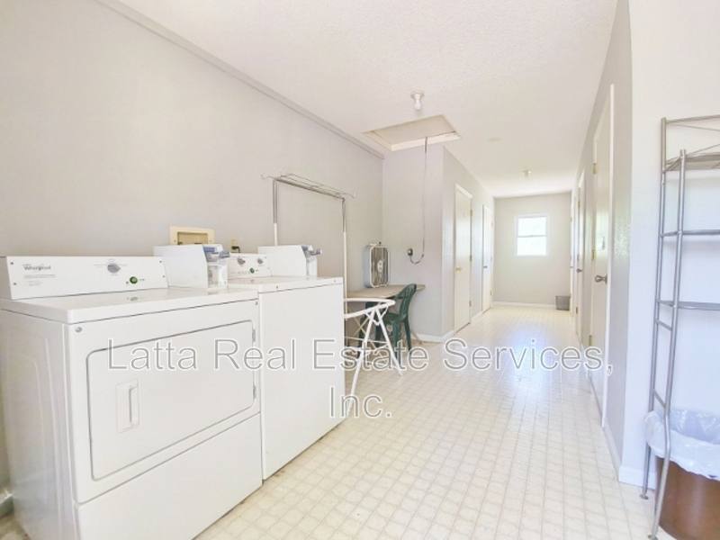Apartment for rent at 115 W Orchard St #B, Odessa, MO 64076