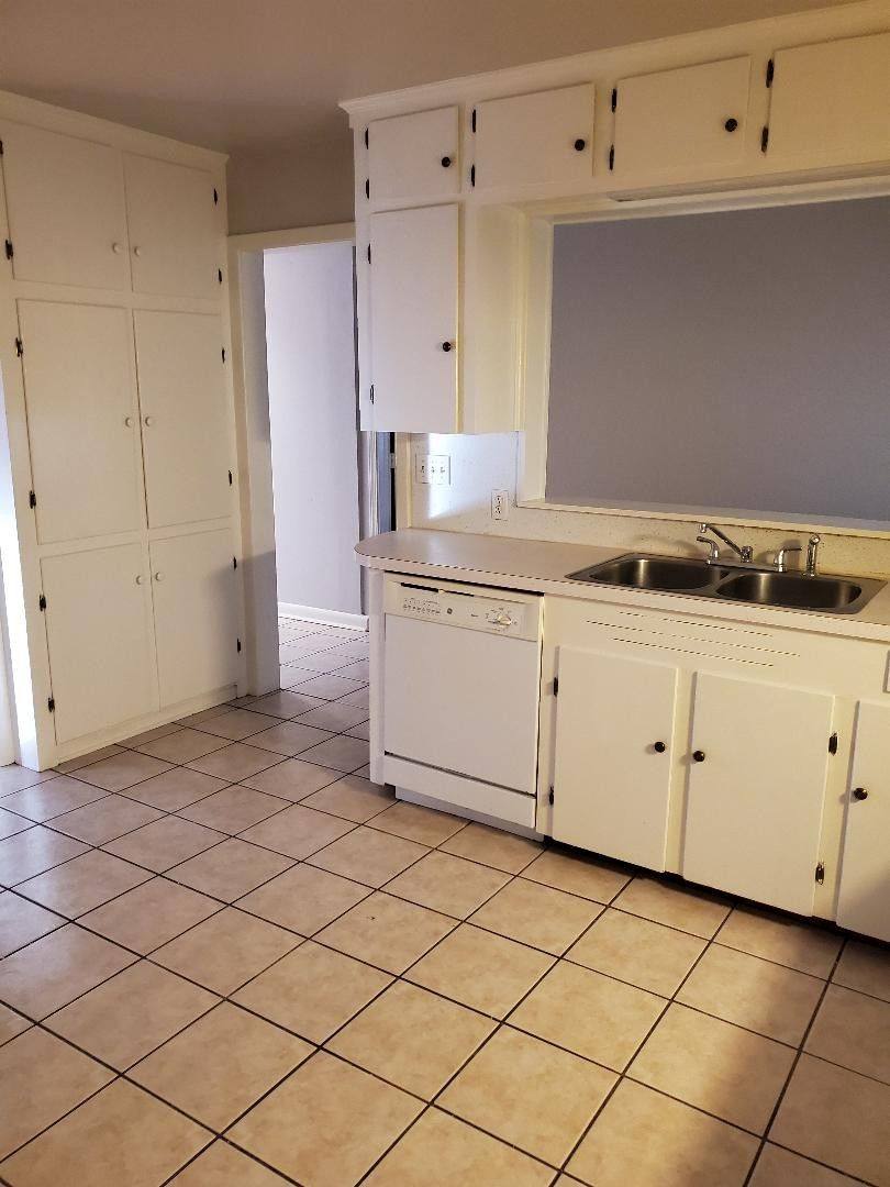 House for rent at 2505 Douglas Dr, Bossier City, LA 71111
